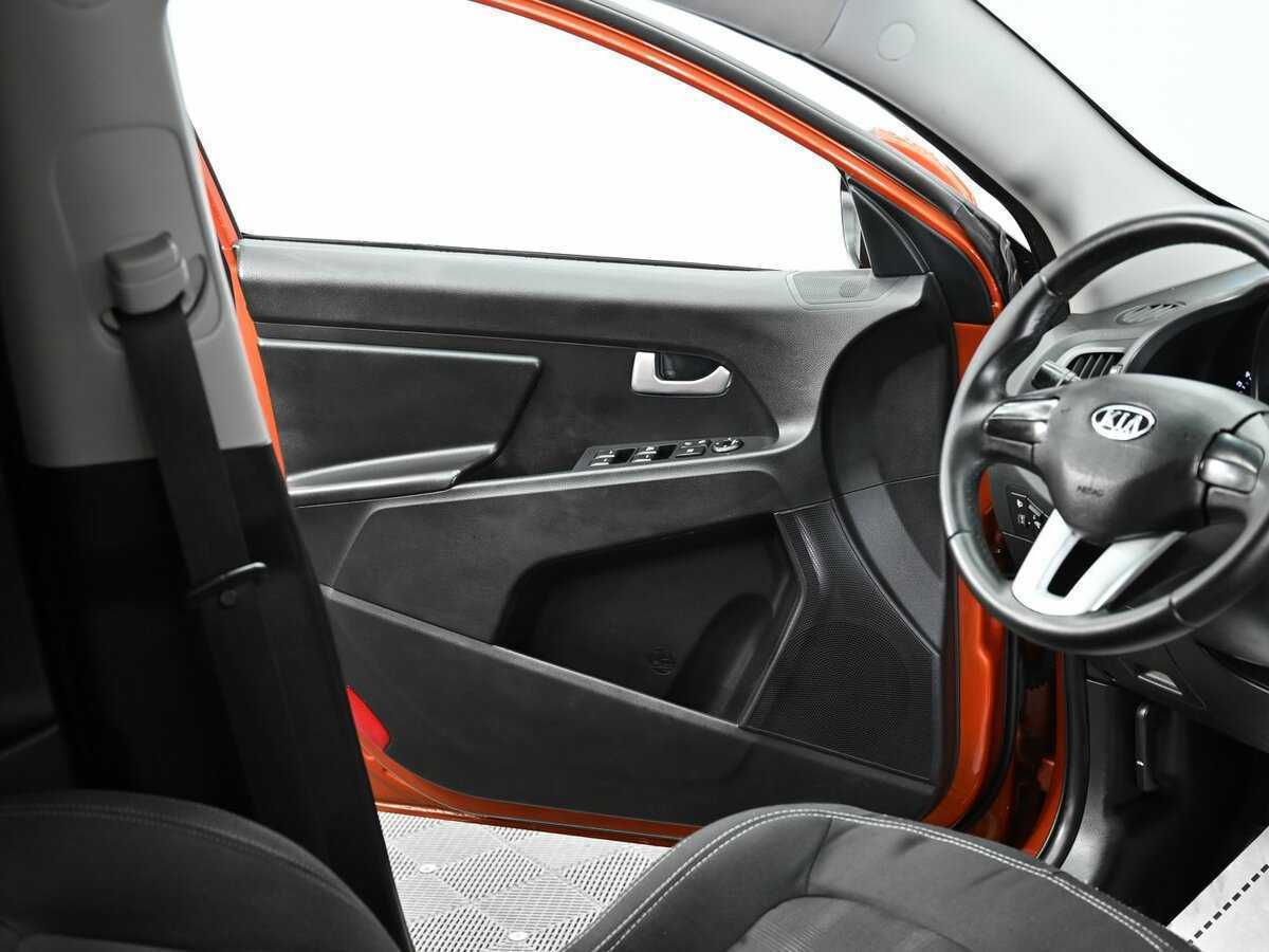 Kia Sportage 2012 года с пробегом. Фото: #6