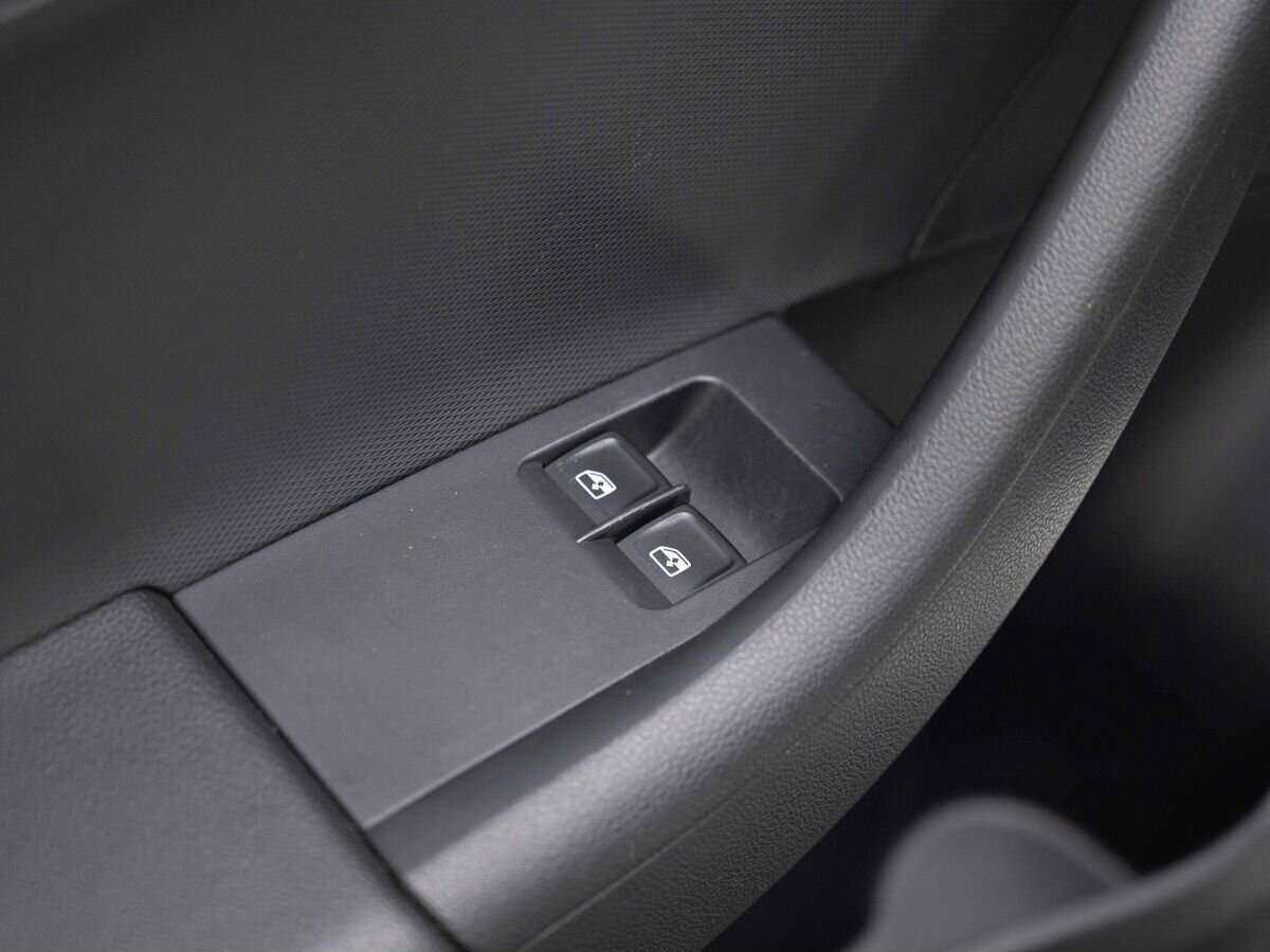 Skoda Rapid 2017 года с пробегом. Фото: #14