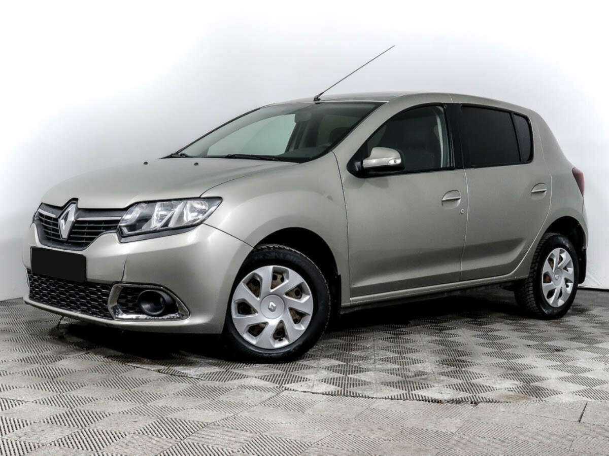 Renault Sandero 2015 года с пробегом. Фото: #0
