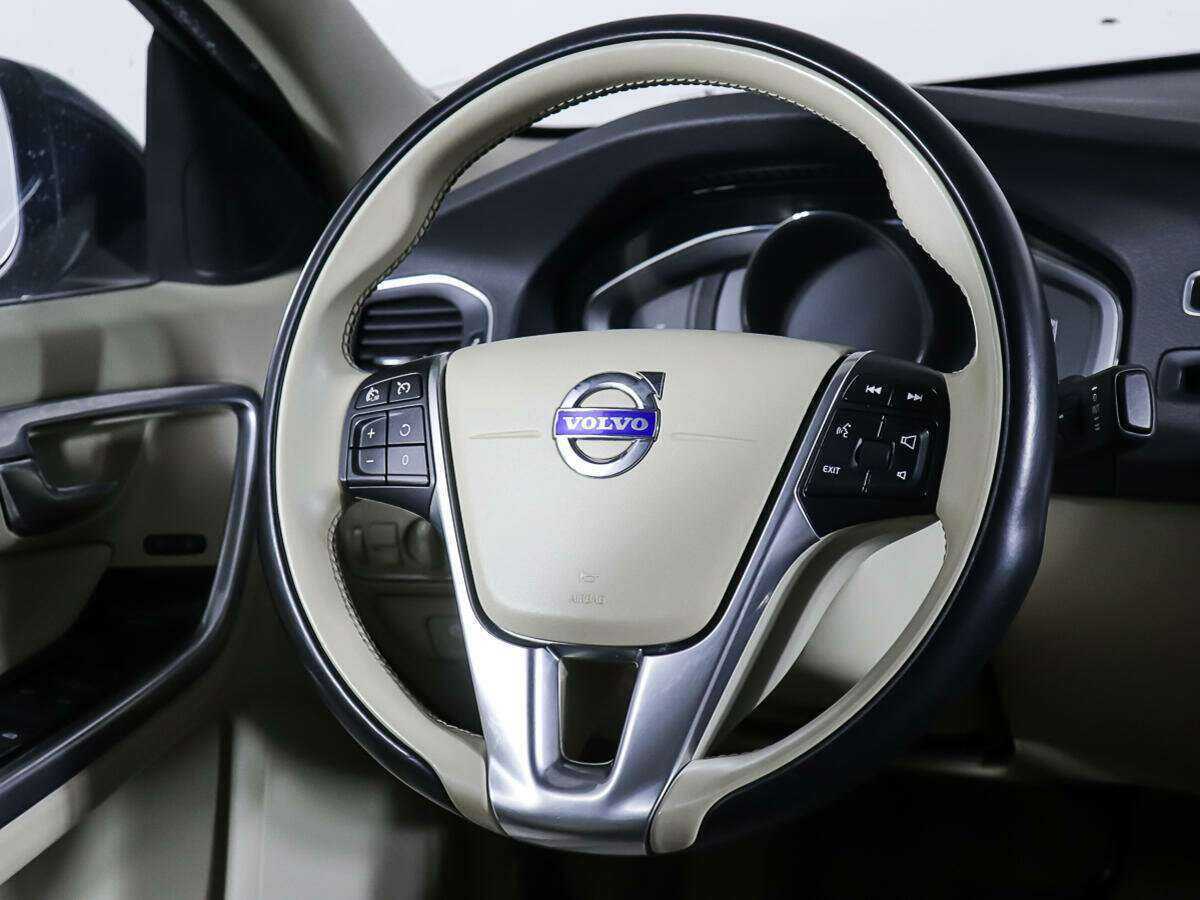 Volvo S60 2014 года с пробегом. Фото: #14