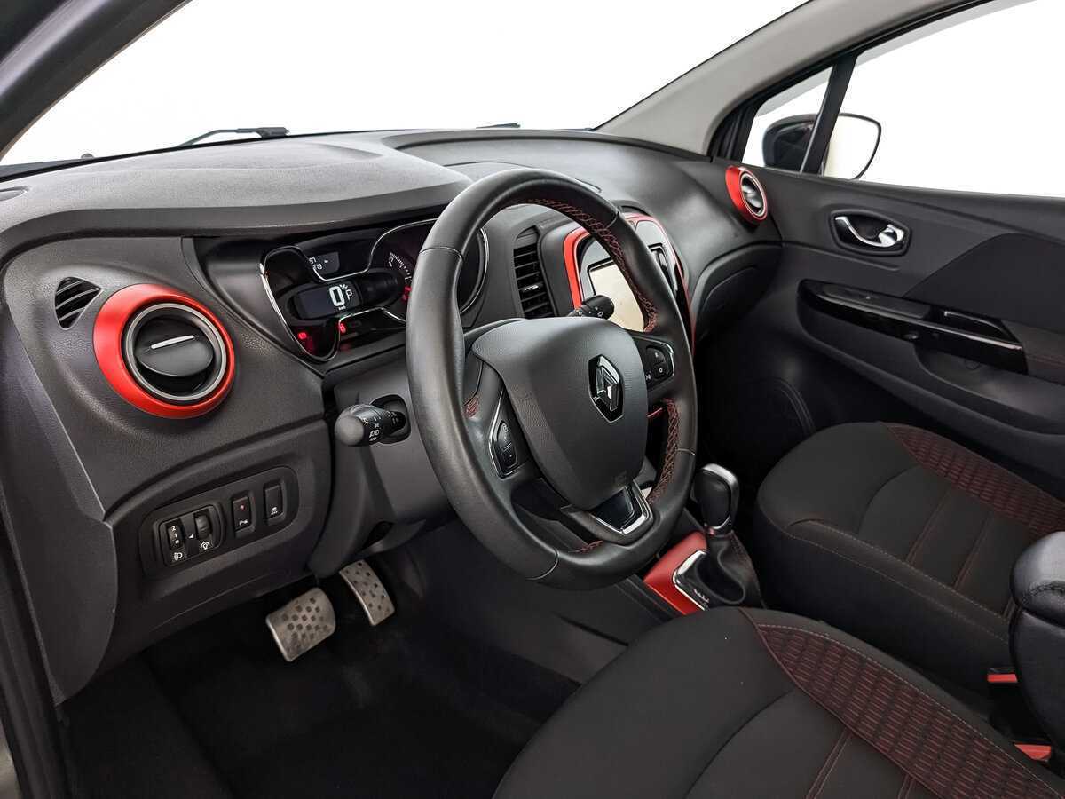 Renault Kaptur 2018 года с пробегом. Фото: #14