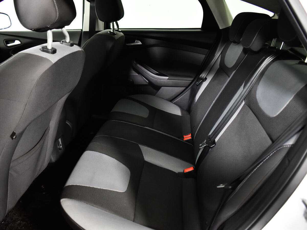 Ford Focus 2013 года с пробегом. Фото: #9