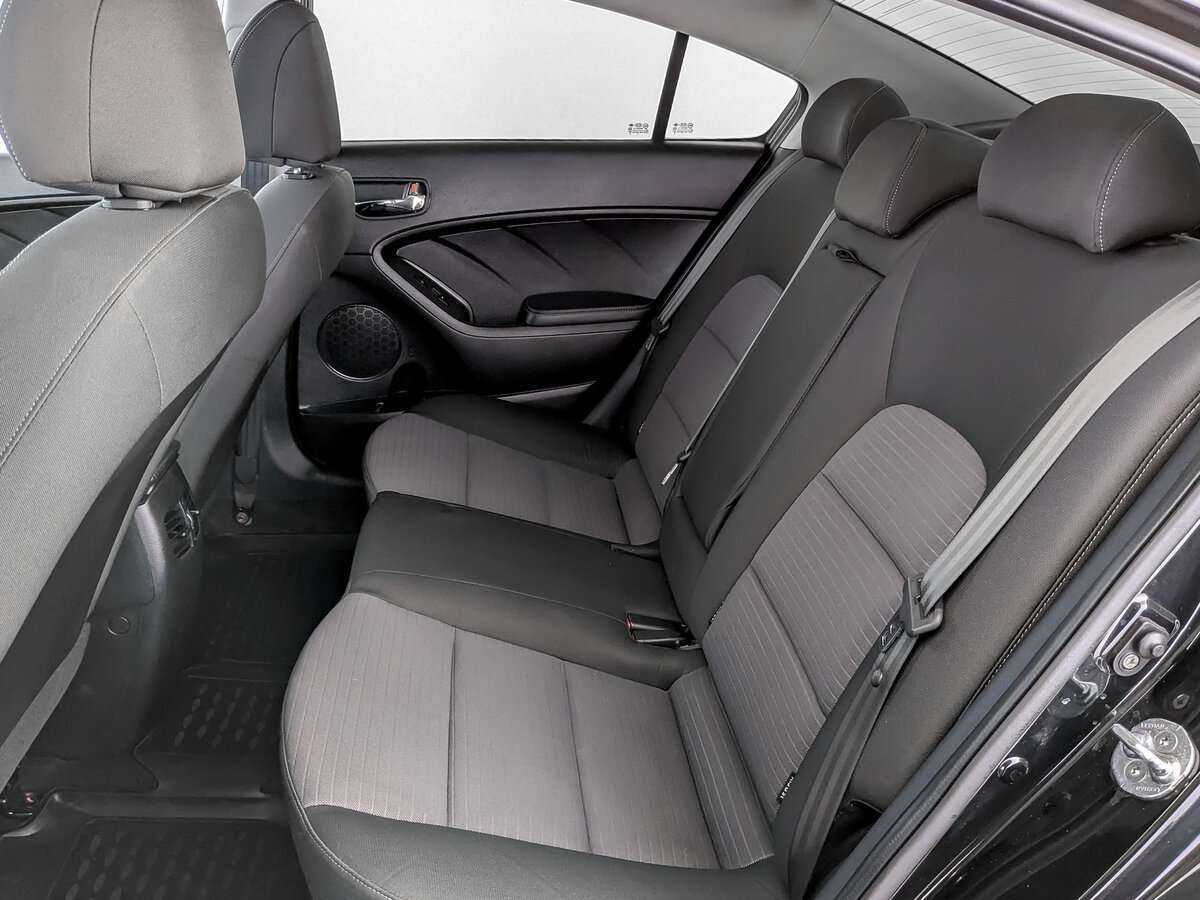 Kia Cerato 2015 года с пробегом. Фото: #9