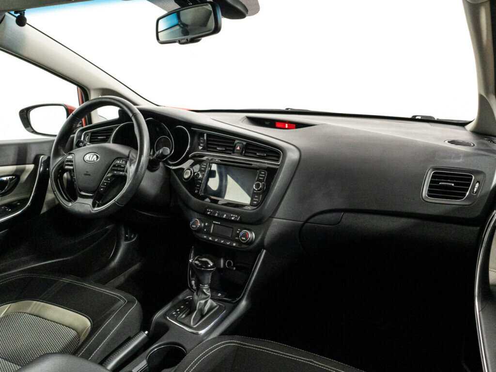 Kia Ceed 2015 года с пробегом. Фото: #8