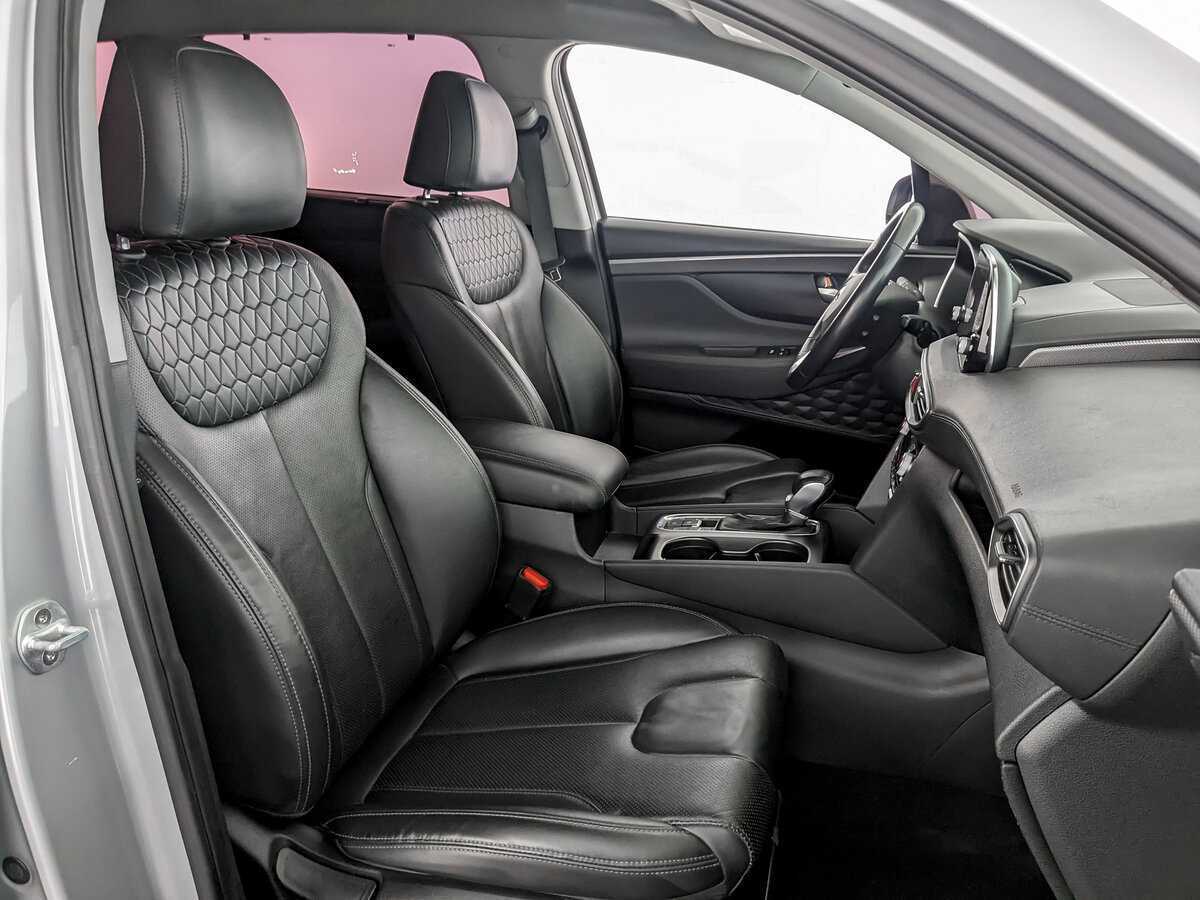 Hyundai Santa Fe 2018 года с пробегом. Фото: #19