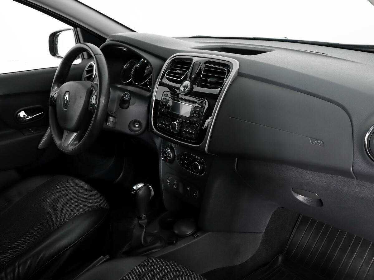 Renault Sandero 2016 года с пробегом. Фото: #10