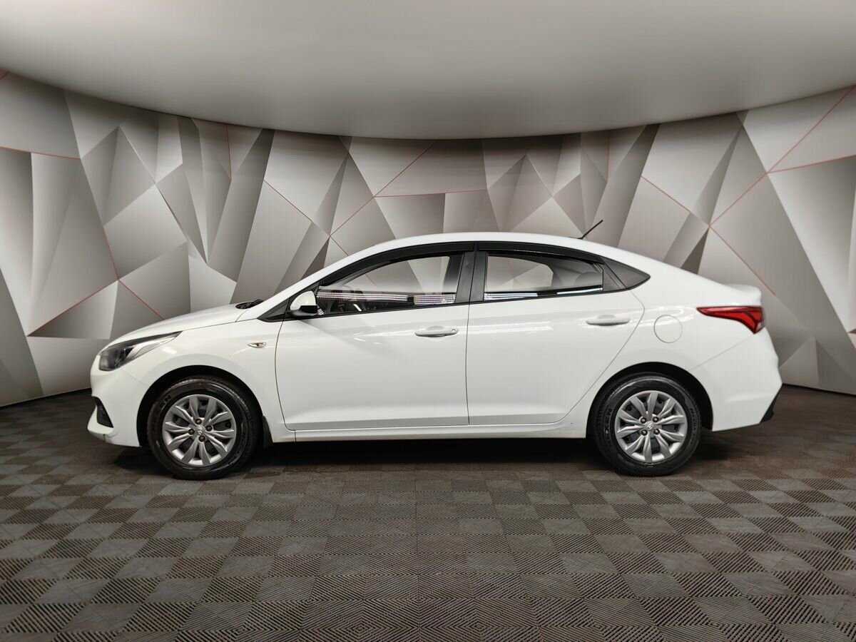 Hyundai Solaris 2019 года с пробегом. Фото: #4