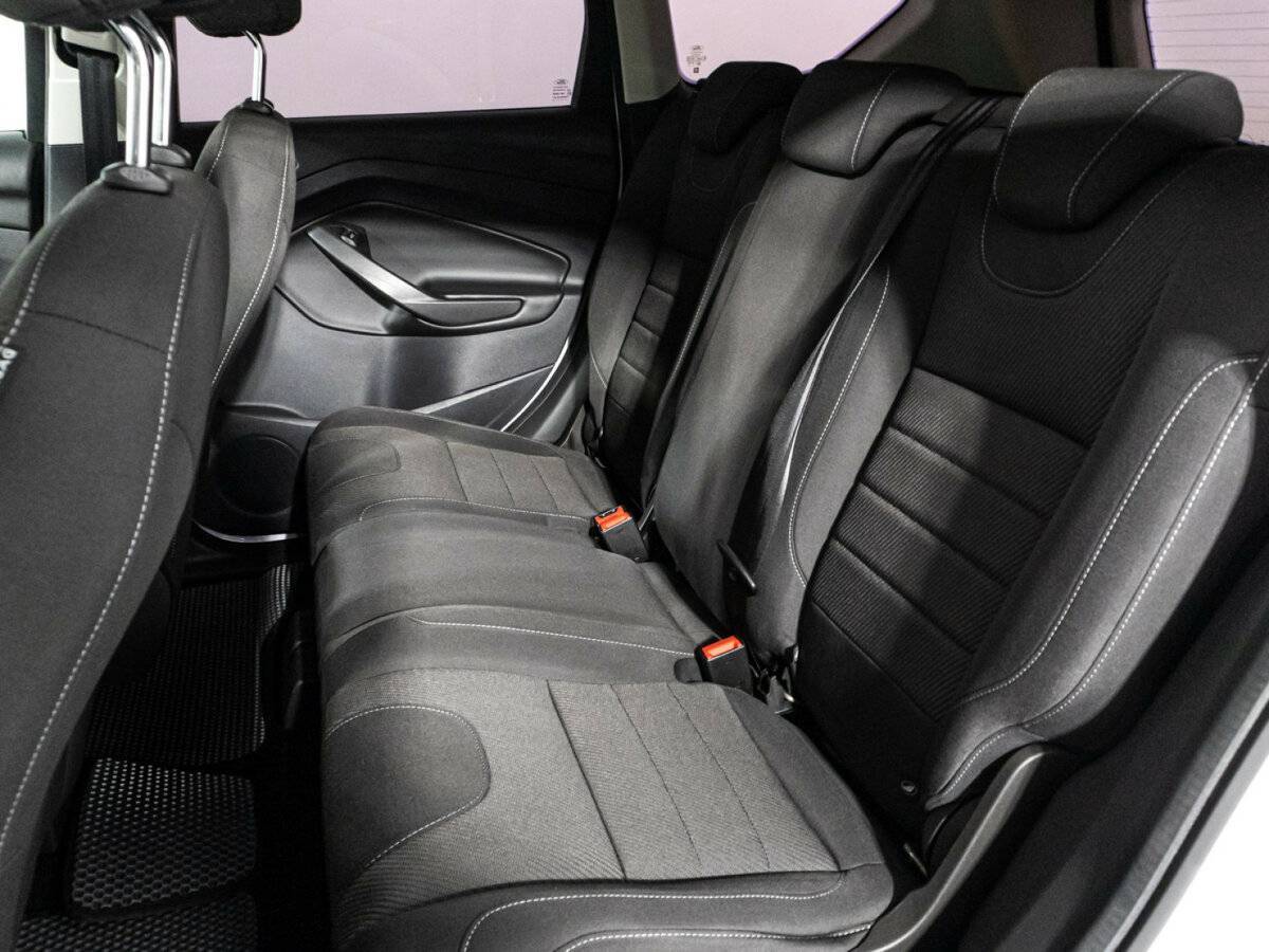 Ford Kuga 2016 года с пробегом. Фото: #9