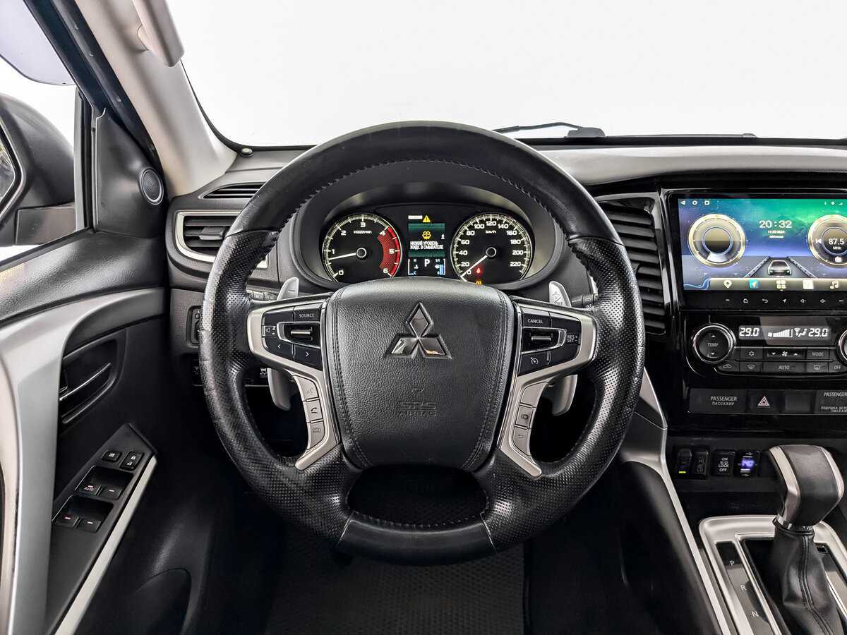 Mitsubishi Pajero Sport 2019 года с пробегом. Фото: #18