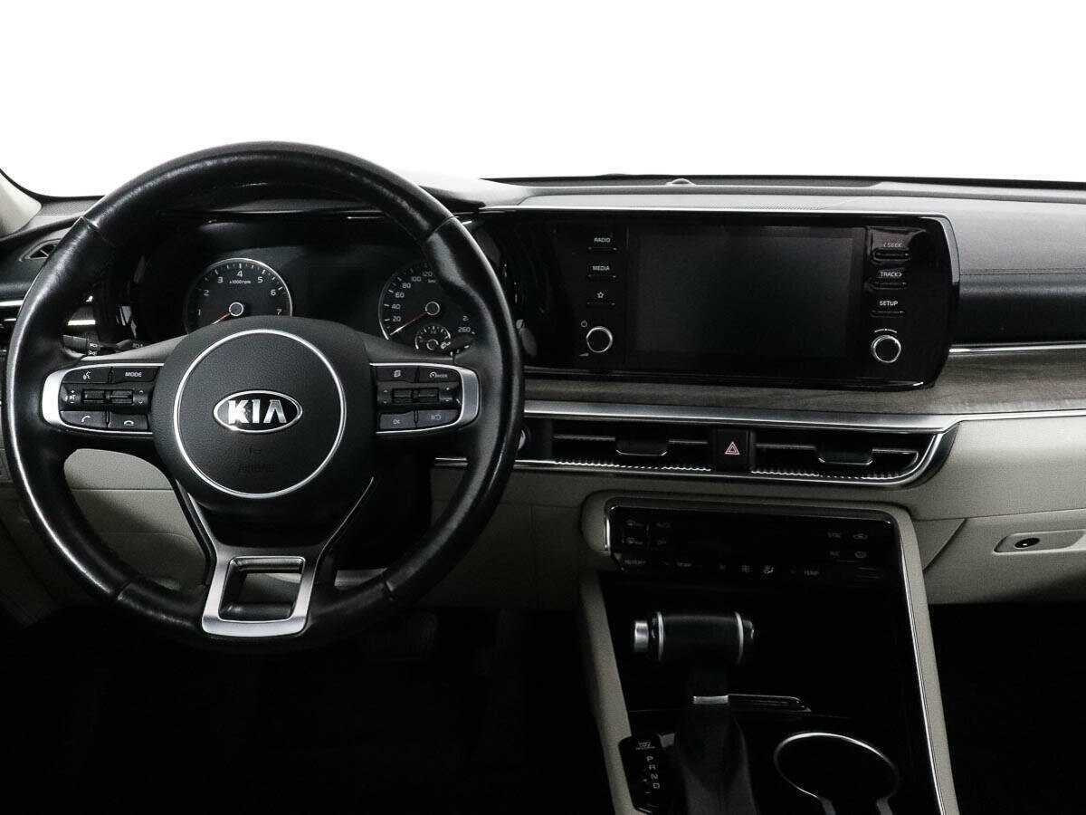Kia K5 2020 года с пробегом. Фото: #9