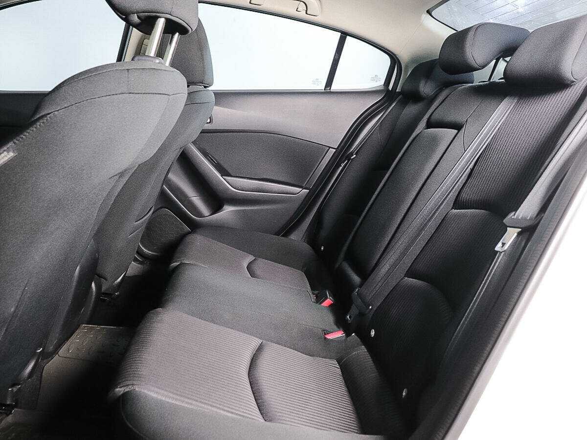 Mazda 3 2014 года с пробегом. Фото: #9