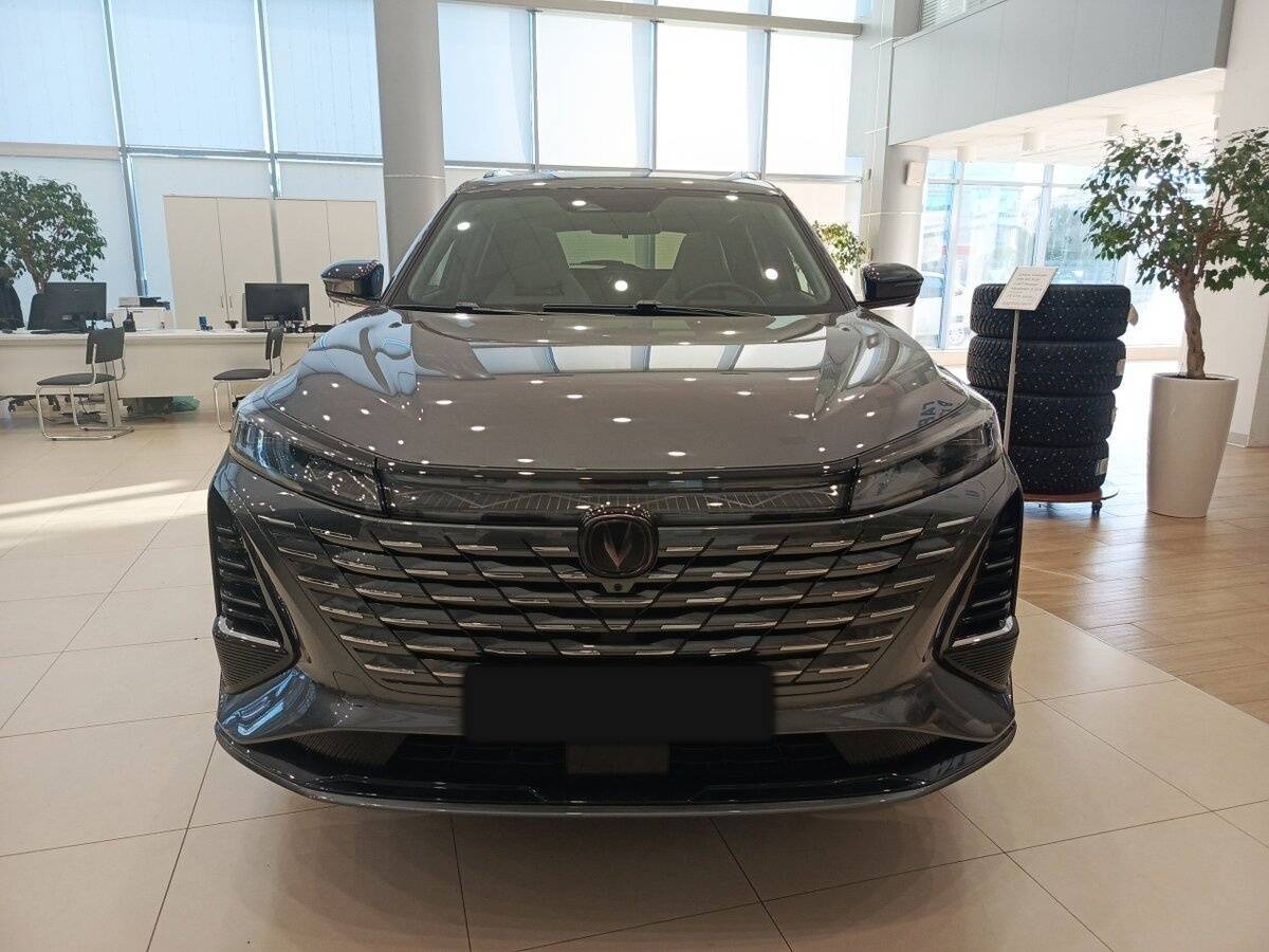 Changan CS75 Plus 2024 года с пробегом. Фото: #1