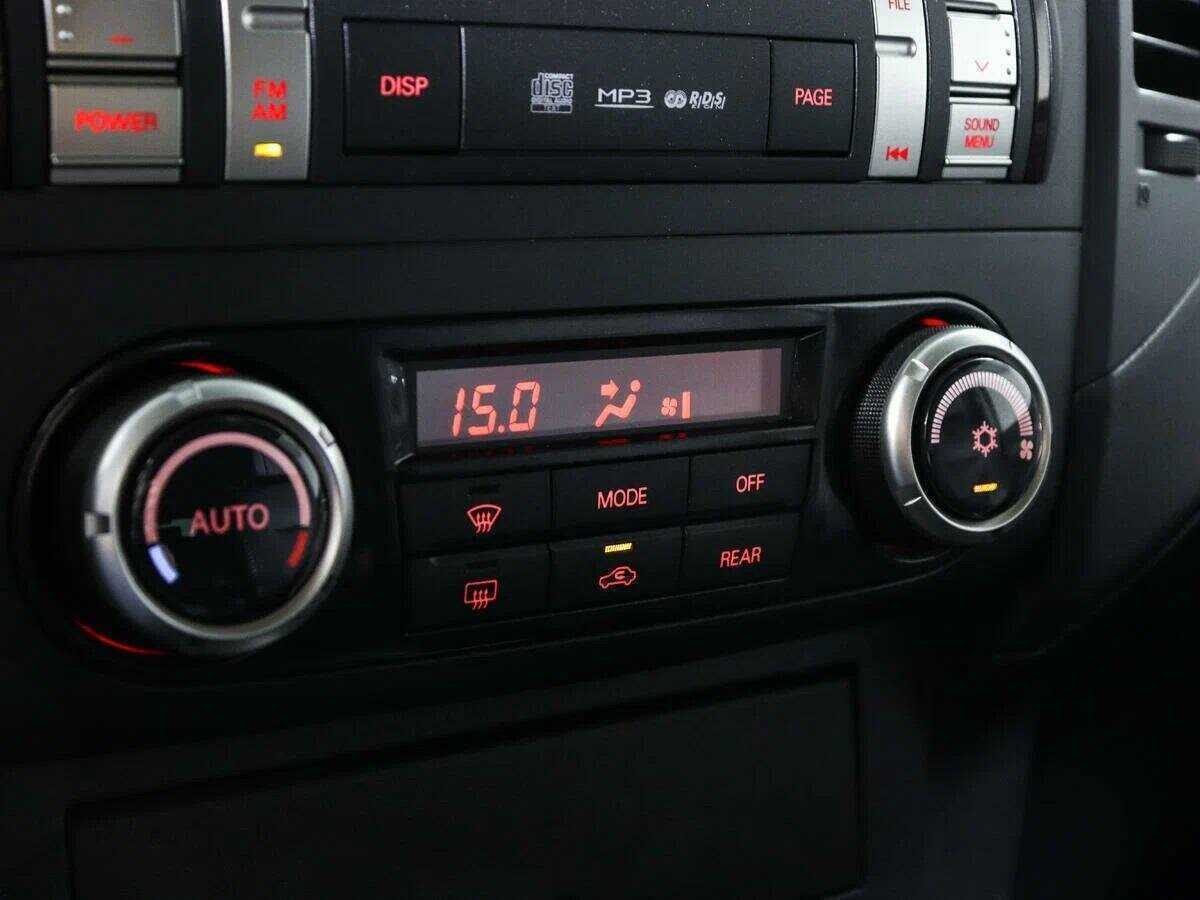 Mitsubishi Pajero 2013 года с пробегом. Фото: #13