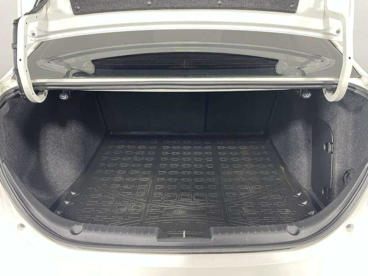 Mazda 3 2014 года с пробегом. Фото: #16