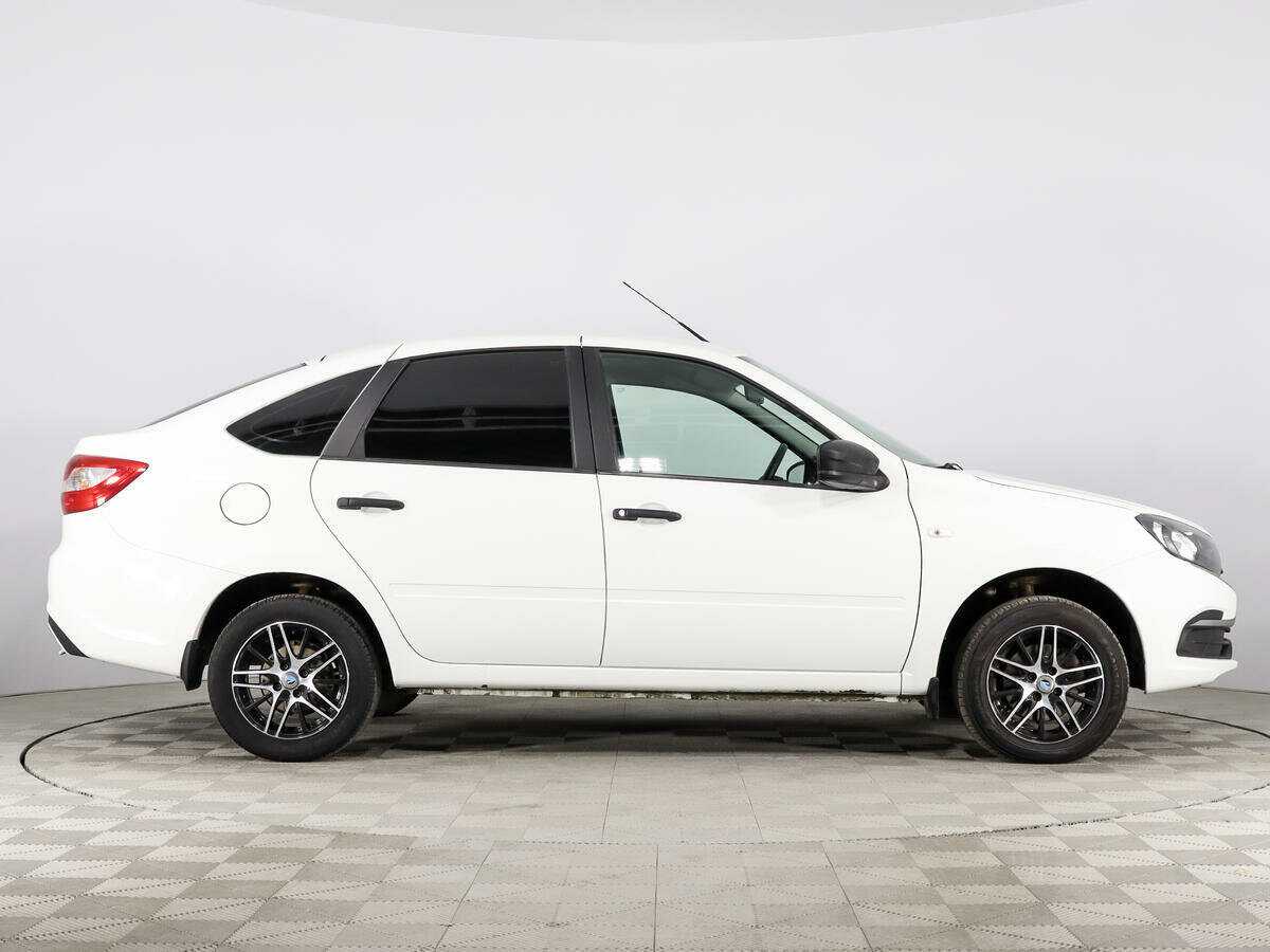 Lada (ВАЗ) Granta 2019 года с пробегом. Фото: #3