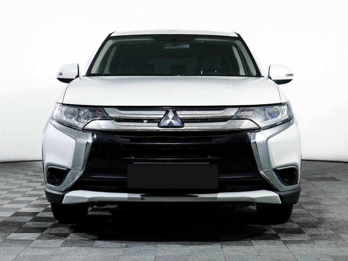 Mitsubishi Outlander 2015 года с пробегом. Фото: #1
