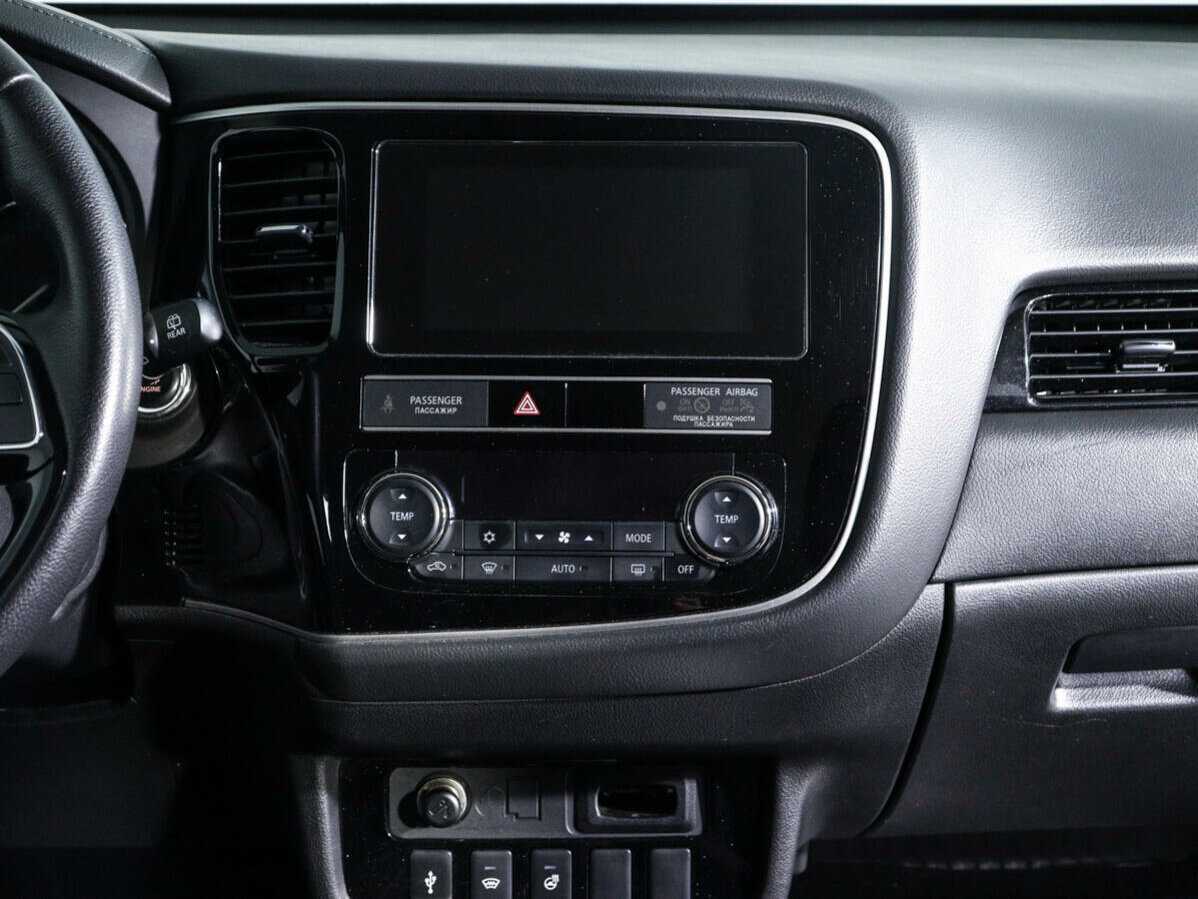 Mitsubishi Outlander 2019 года с пробегом. Фото: #12