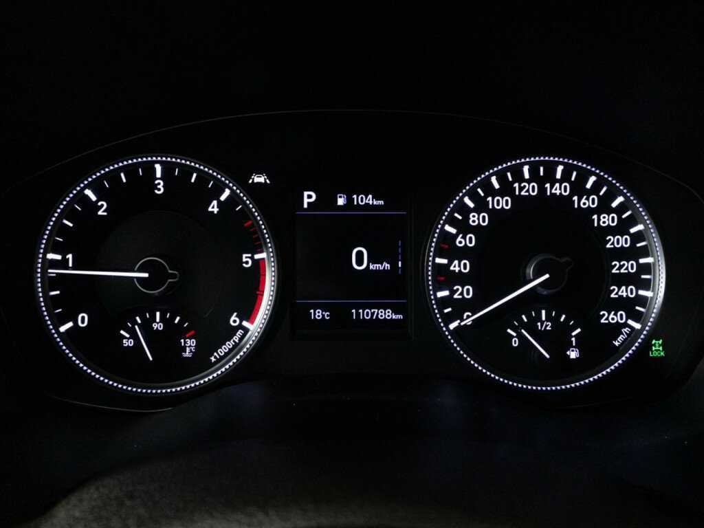 Hyundai Santa Fe 2019 года с пробегом. Фото: #11