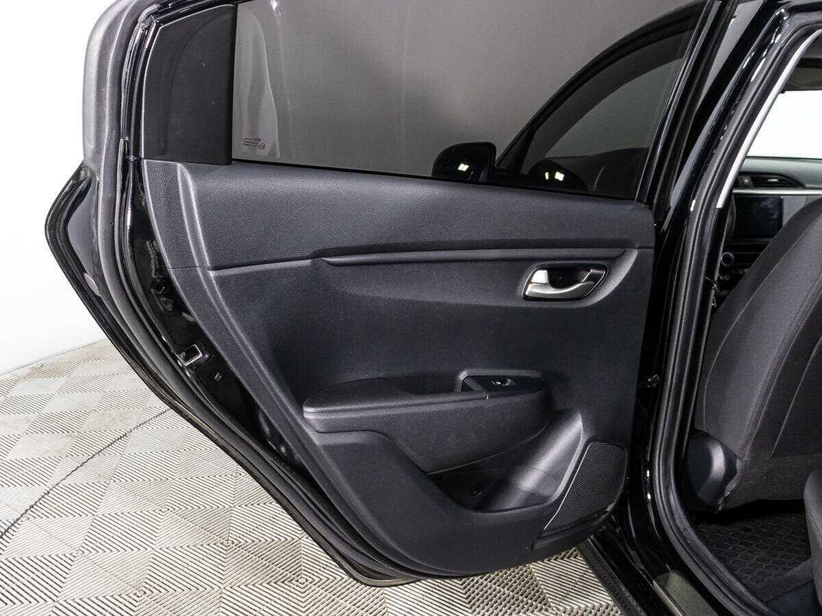 Kia Rio 2021 года с пробегом. Фото: #24