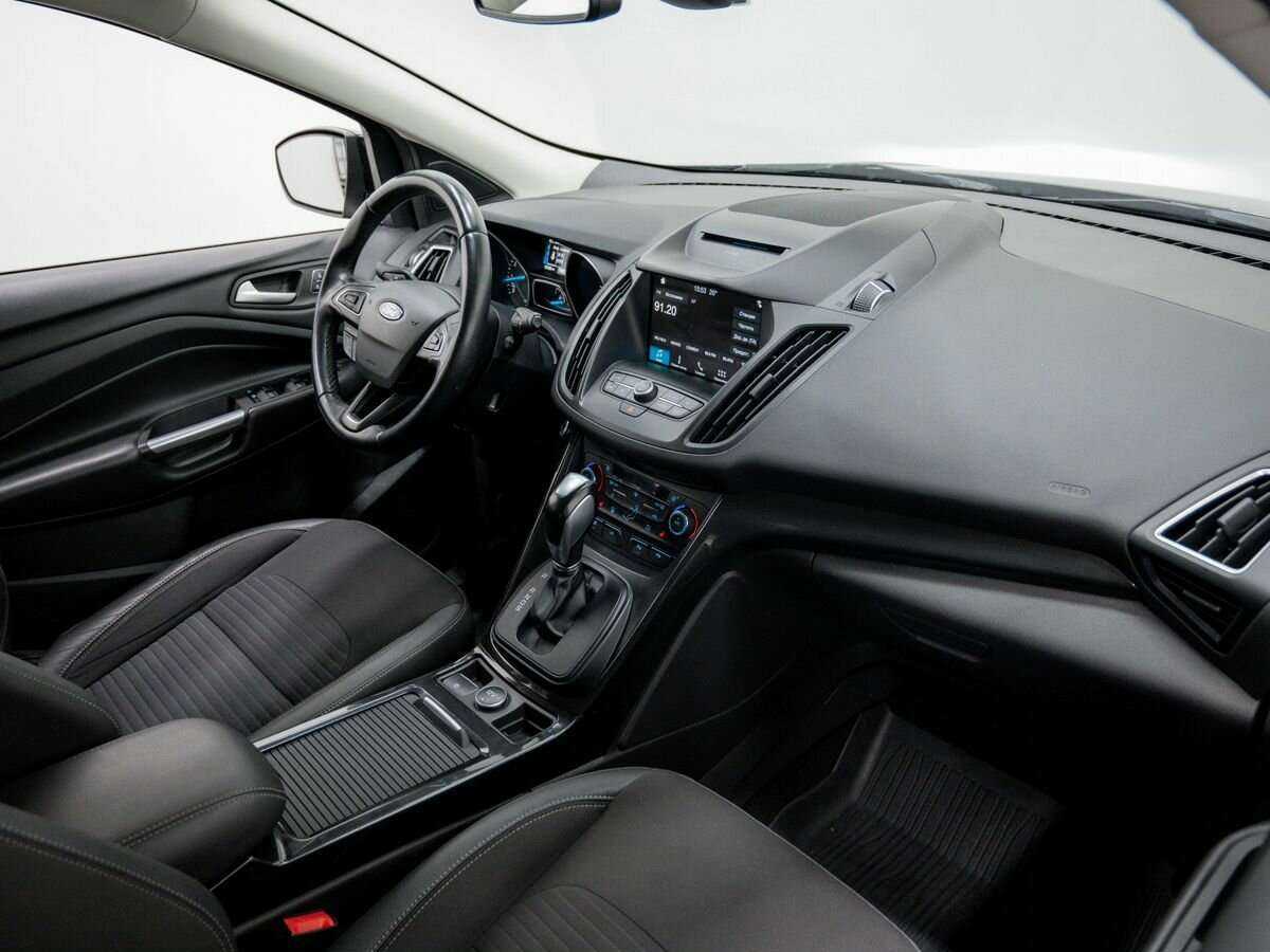 Ford Kuga 2019 года с пробегом. Фото: #10