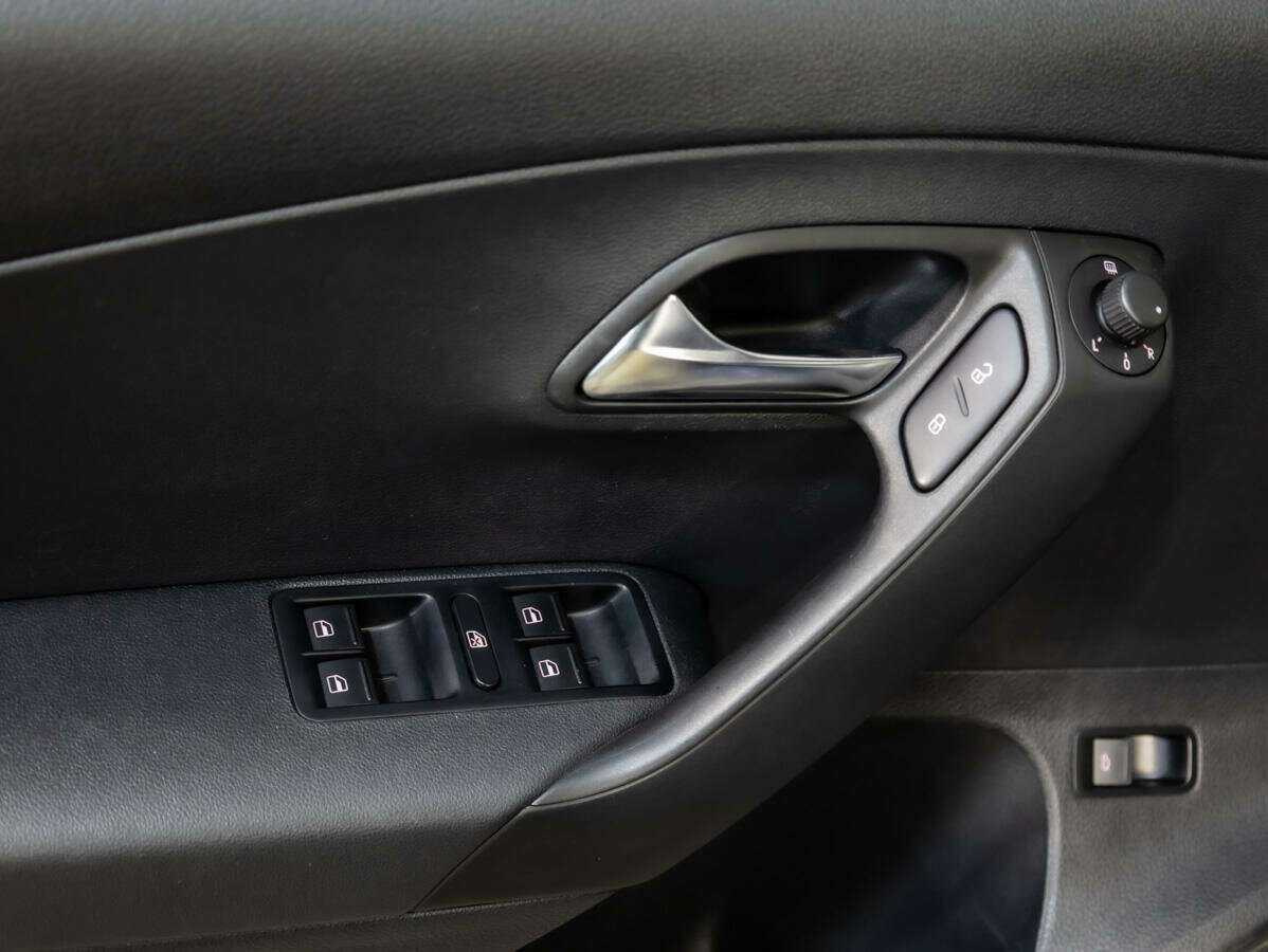 Volkswagen Polo 2017 года с пробегом. Фото: #13