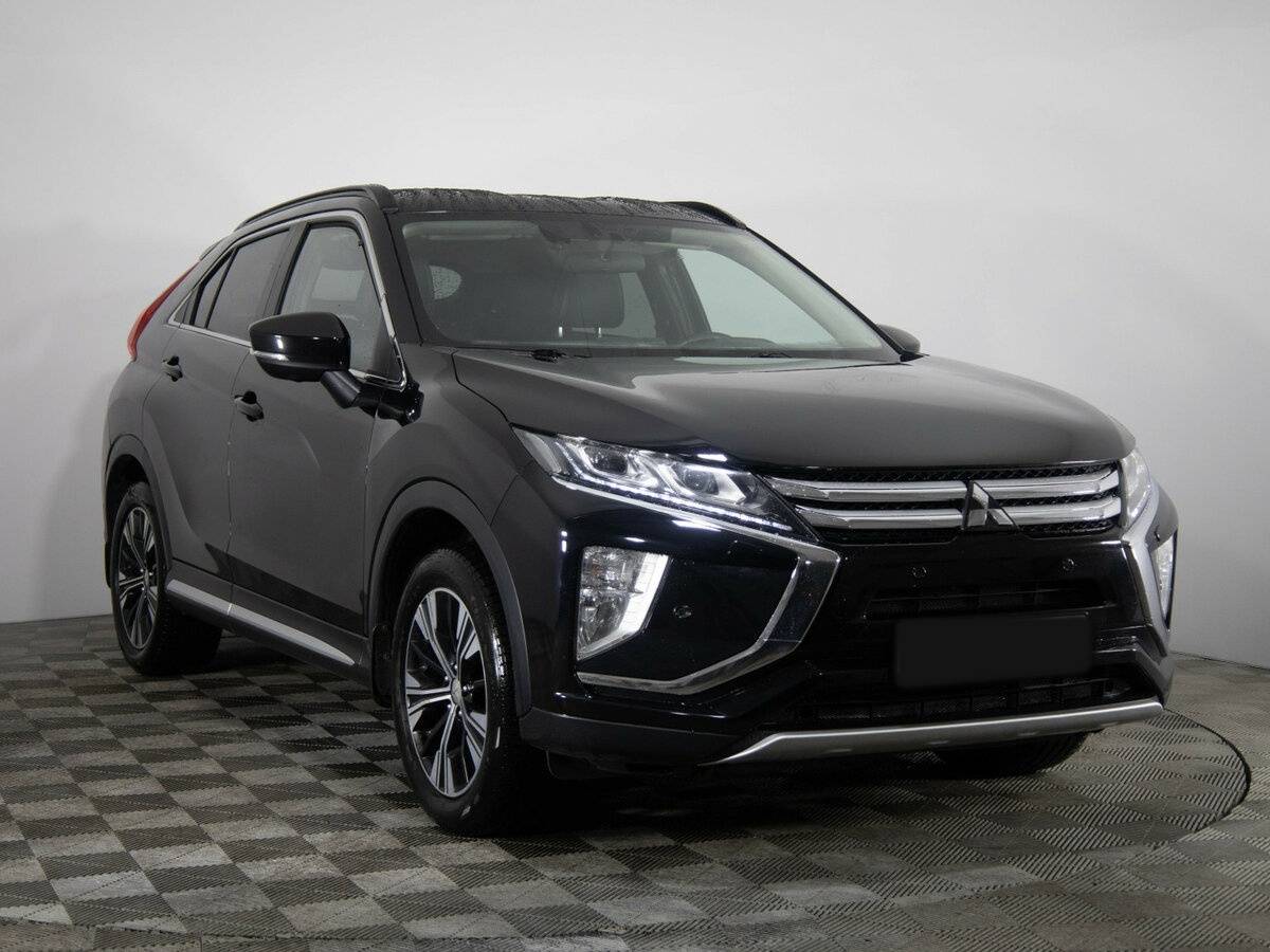 Mitsubishi Eclipse Cross 2019 года с пробегом. Фото: #2