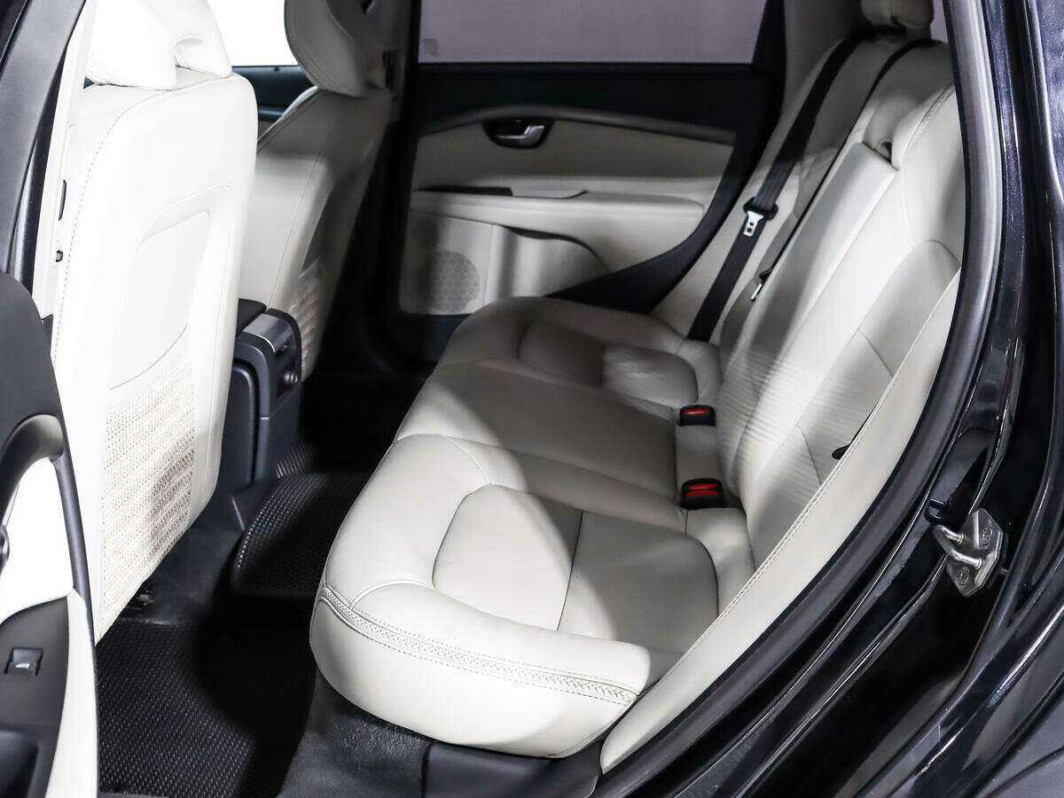 Volvo XC70 2014 года с пробегом. Фото: #11