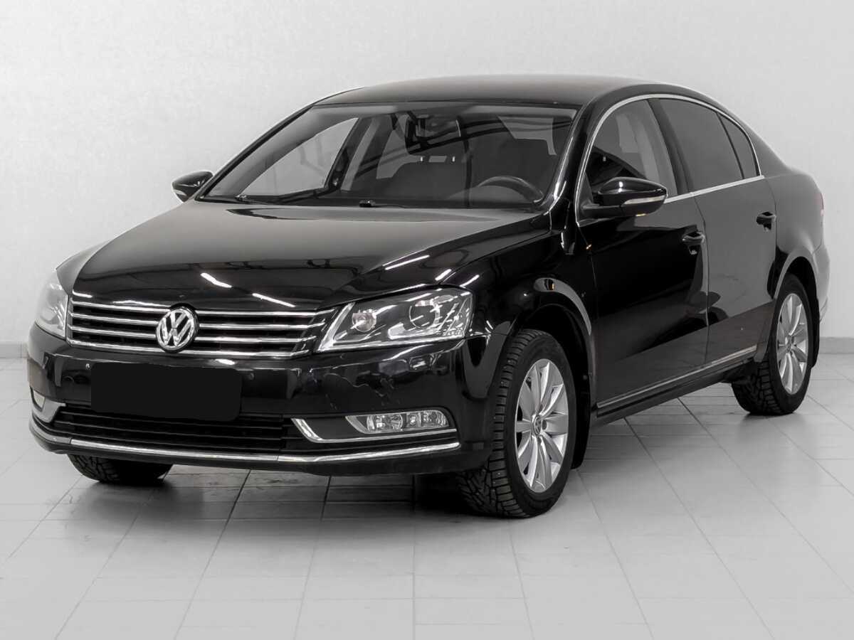 Volkswagen Passat 2012 года с пробегом. Посмотреть фото