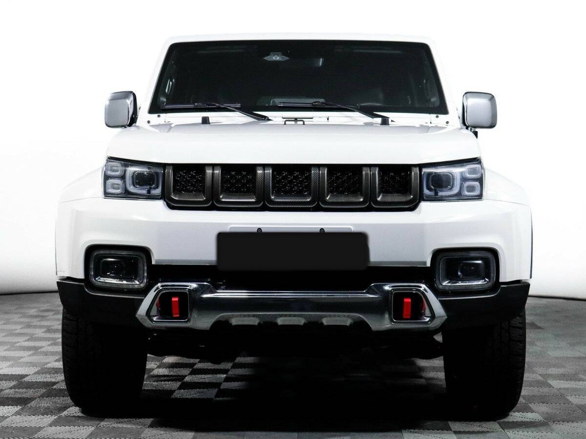 BAIC BJ40 2023 года с пробегом. Фото: #1