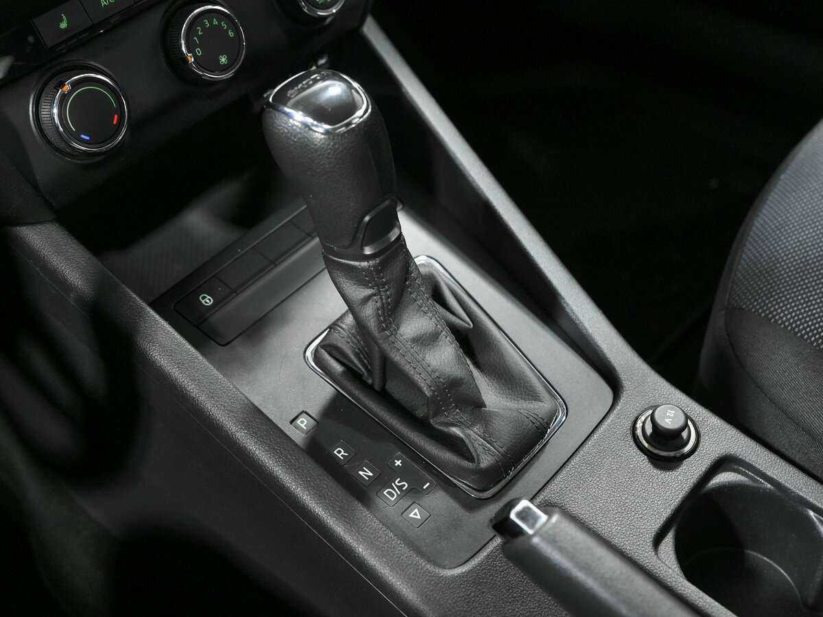 Skoda Octavia 2016 года с пробегом. Фото: #12