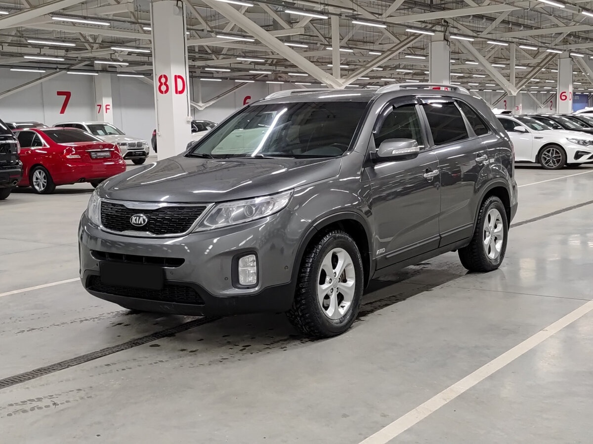 Kia Sorento 2013 года с пробегом. Посмотреть фото