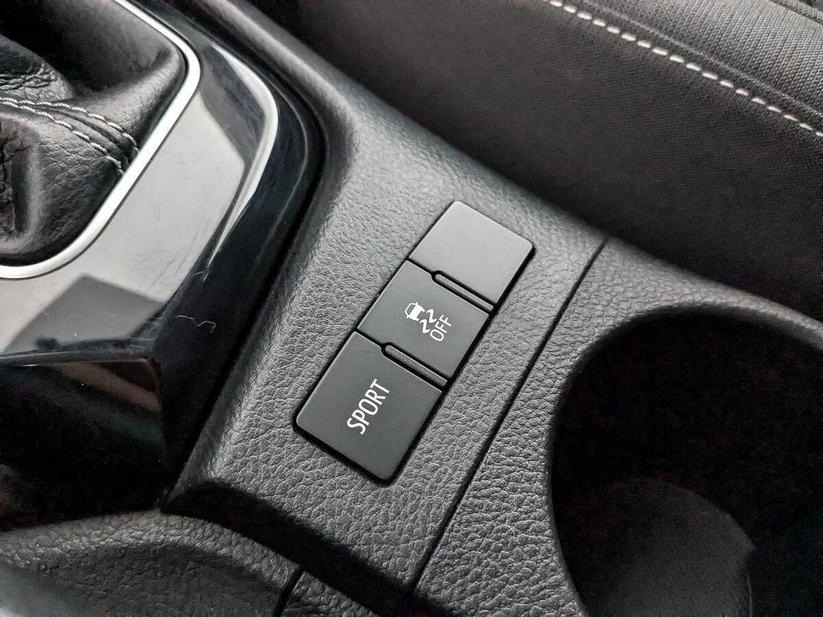 Toyota Corolla 2017 года с пробегом. Фото: #24