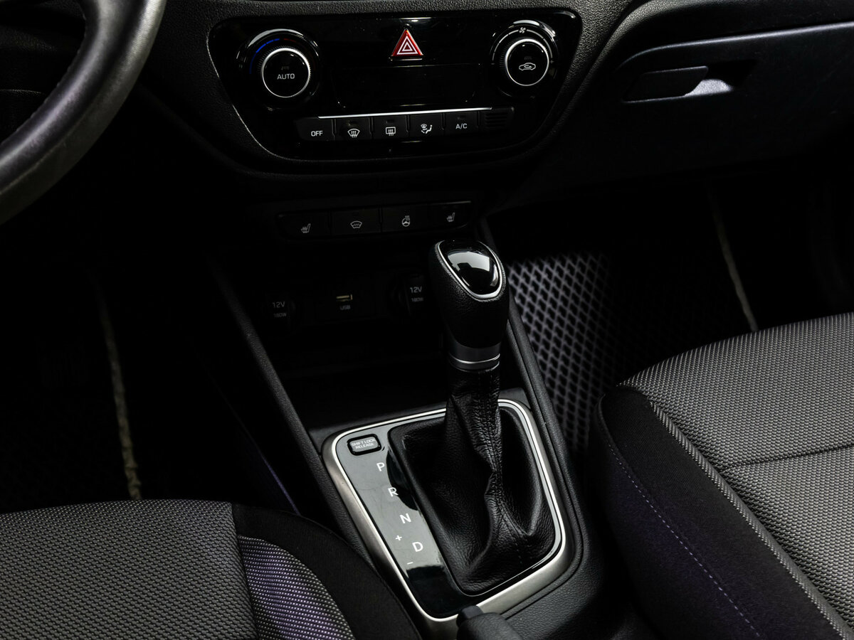 Hyundai Solaris 2021 года с пробегом. Фото: #9