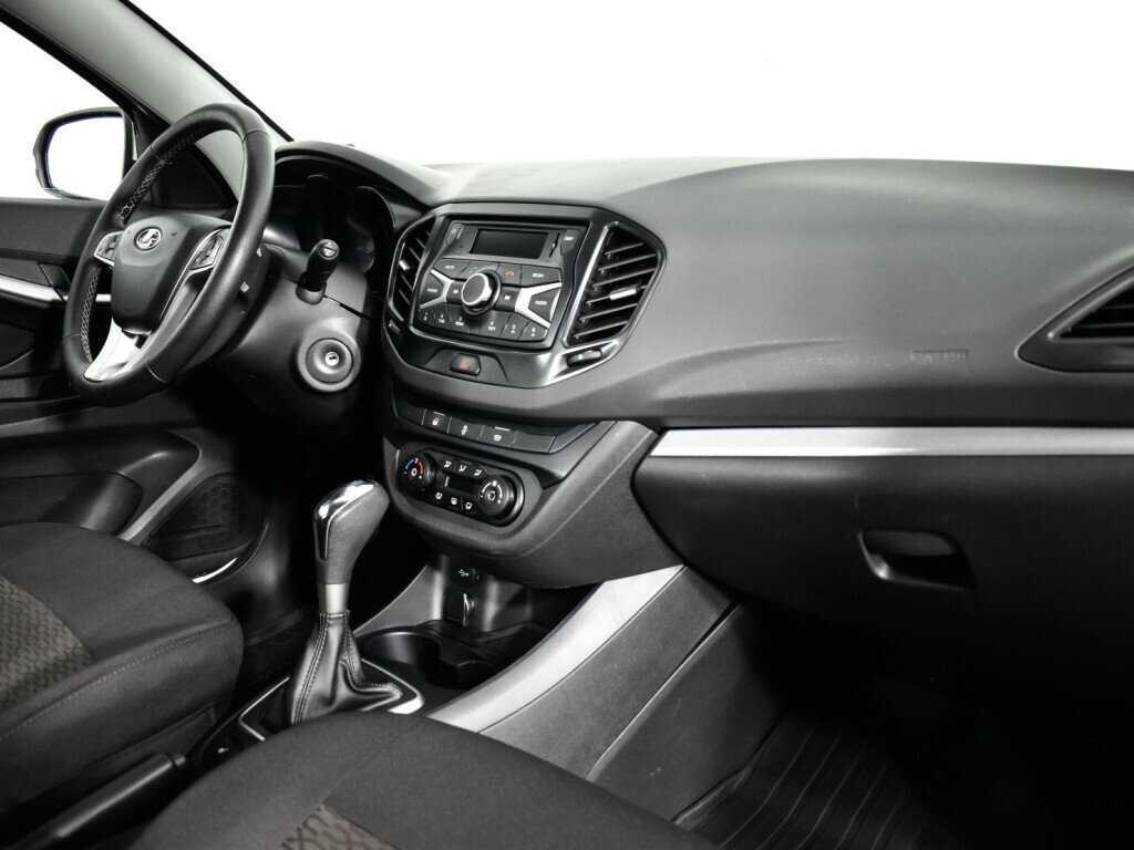 Lada (ВАЗ) Vesta 2020 года с пробегом. Фото: #8