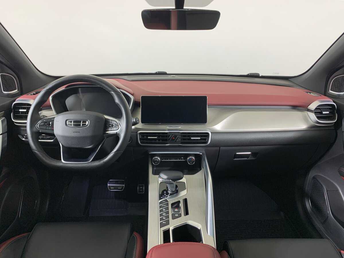 Geely Coolray 2023 года с пробегом. Фото: #12