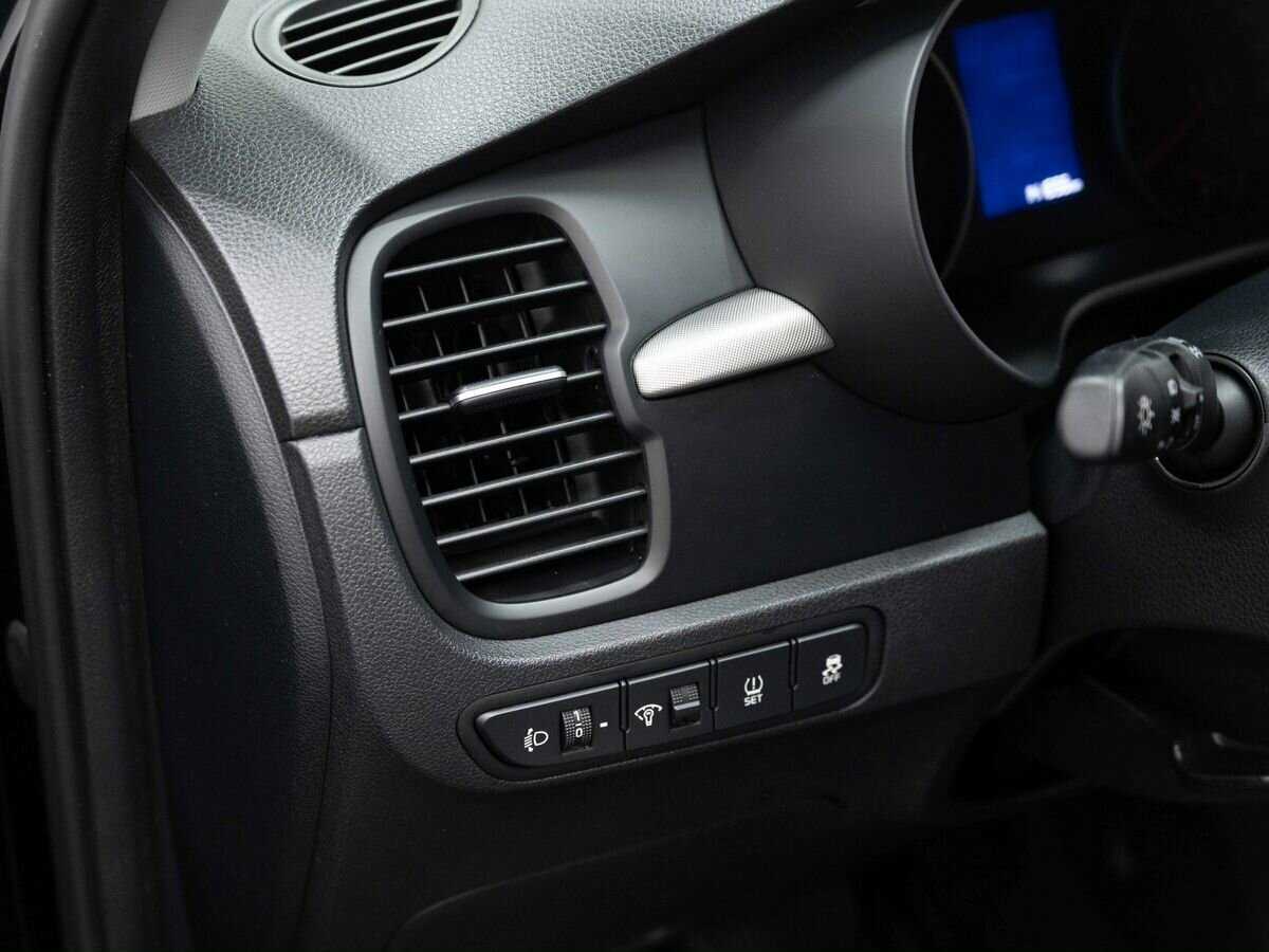 Kia Rio 2018 года с пробегом. Фото: #17