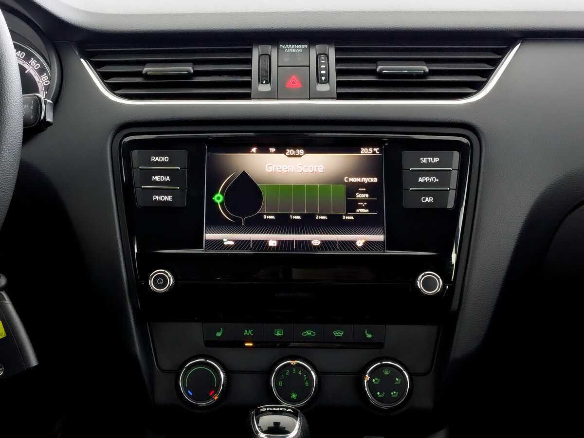 Skoda Octavia 2019 года с пробегом. Фото: #14