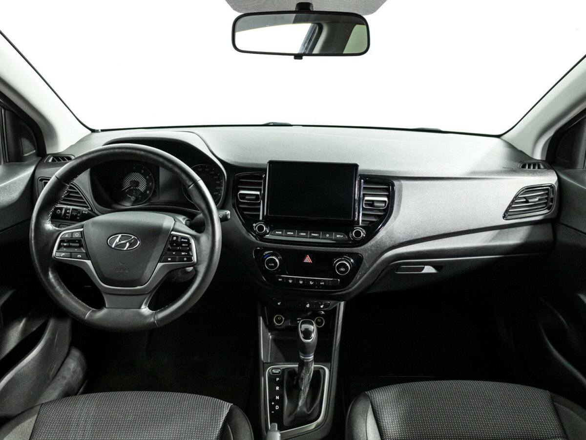 Hyundai Solaris 2021 года с пробегом. Фото: #12