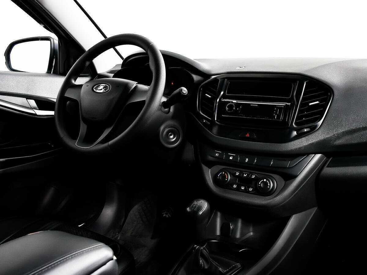 Lada (ВАЗ) Vesta 2021 года с пробегом. Фото: #8