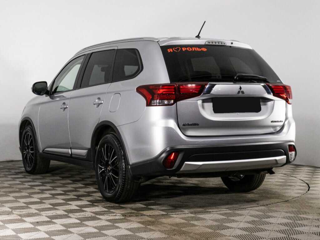 Mitsubishi Outlander 2016 года с пробегом. Фото: #6