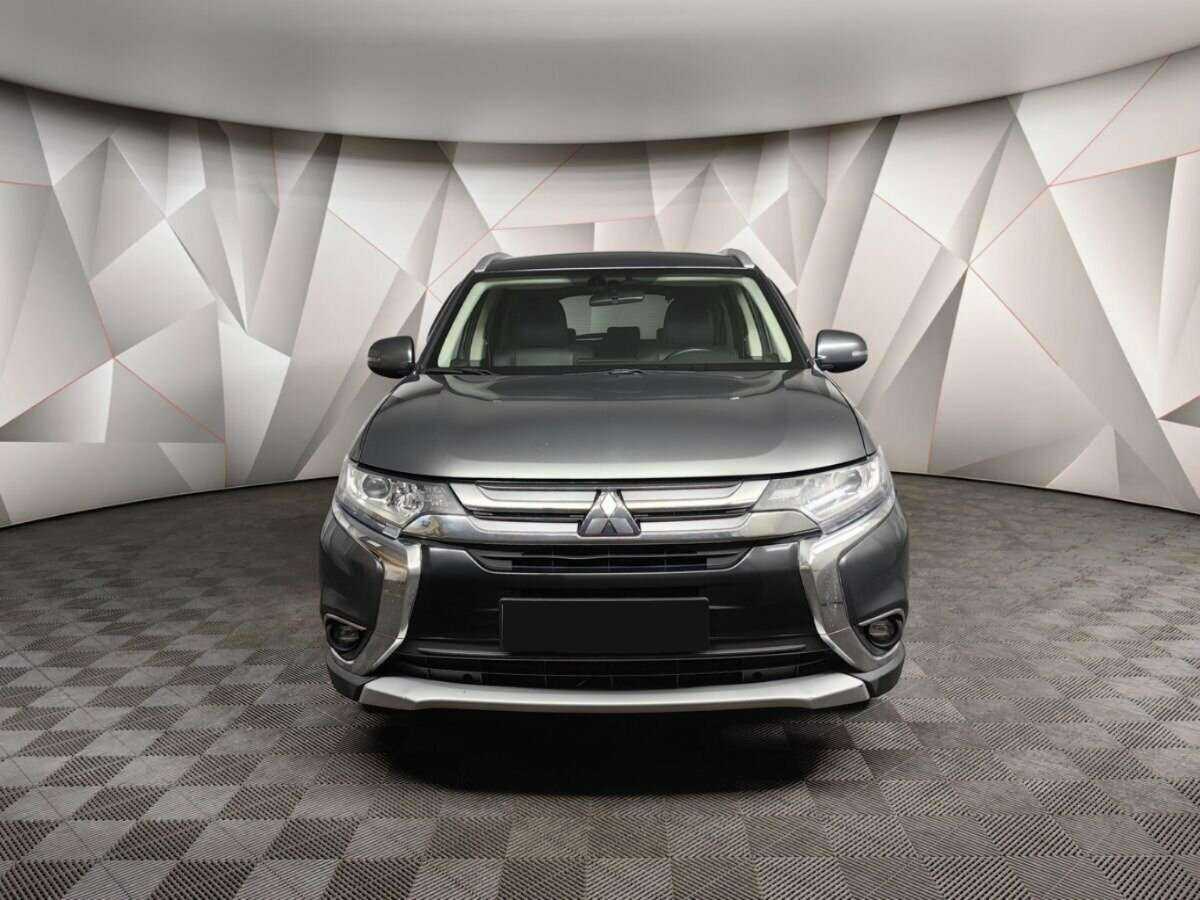 Mitsubishi Outlander 2017 года с пробегом. Фото: #6