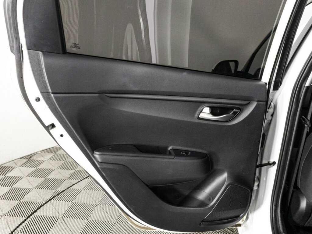 Kia Rio 2022 года с пробегом. Фото: #25