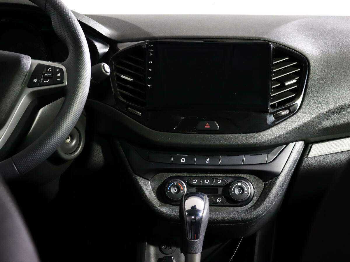 Lada (ВАЗ) Vesta 2021 года с пробегом. Фото: #11