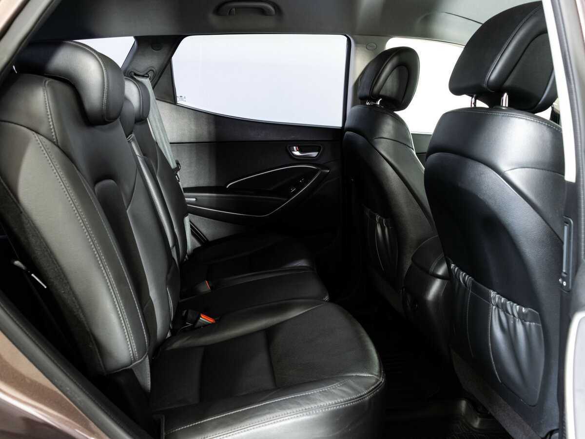 Hyundai Santa Fe 2015 года с пробегом. Фото: #13