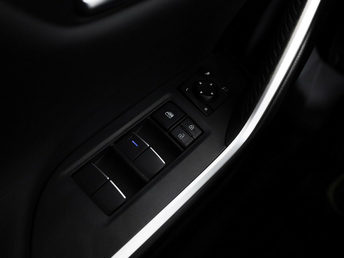 Toyota RAV4 2019 года с пробегом. Фото: #24