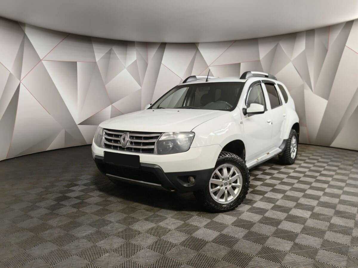 Renault Duster 2012 года с пробегом. Посмотреть фото