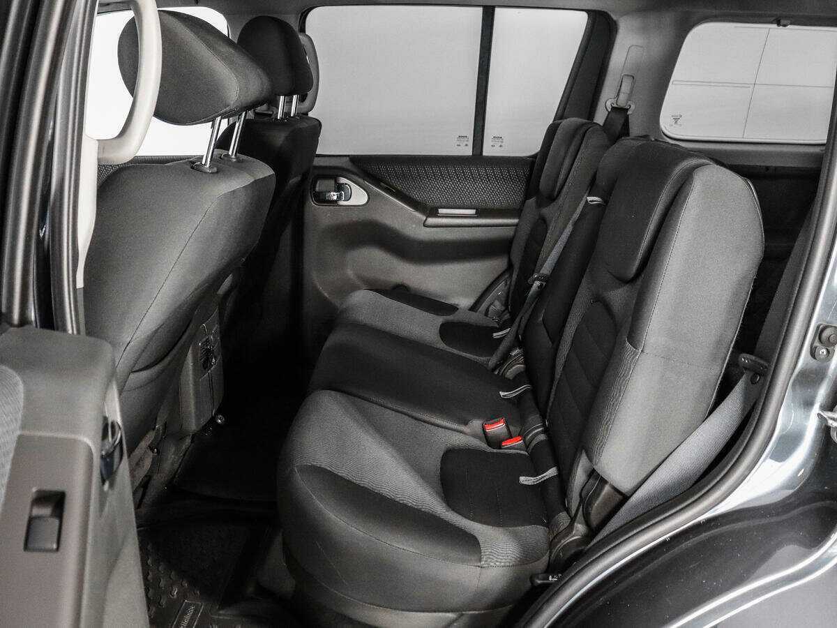 Nissan Pathfinder 2013 года с пробегом. Фото: #9