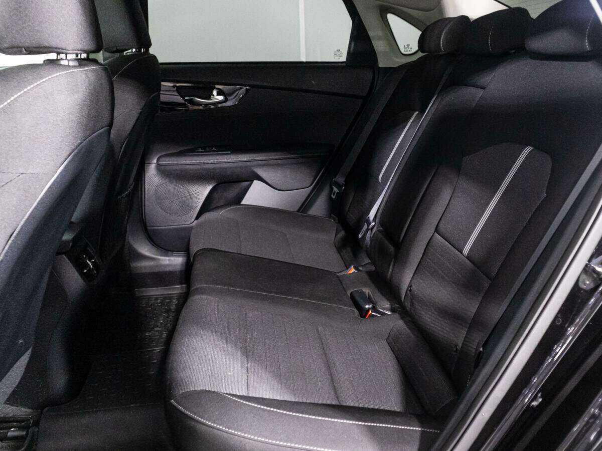 Kia Cerato 2019 года с пробегом. Фото: #9