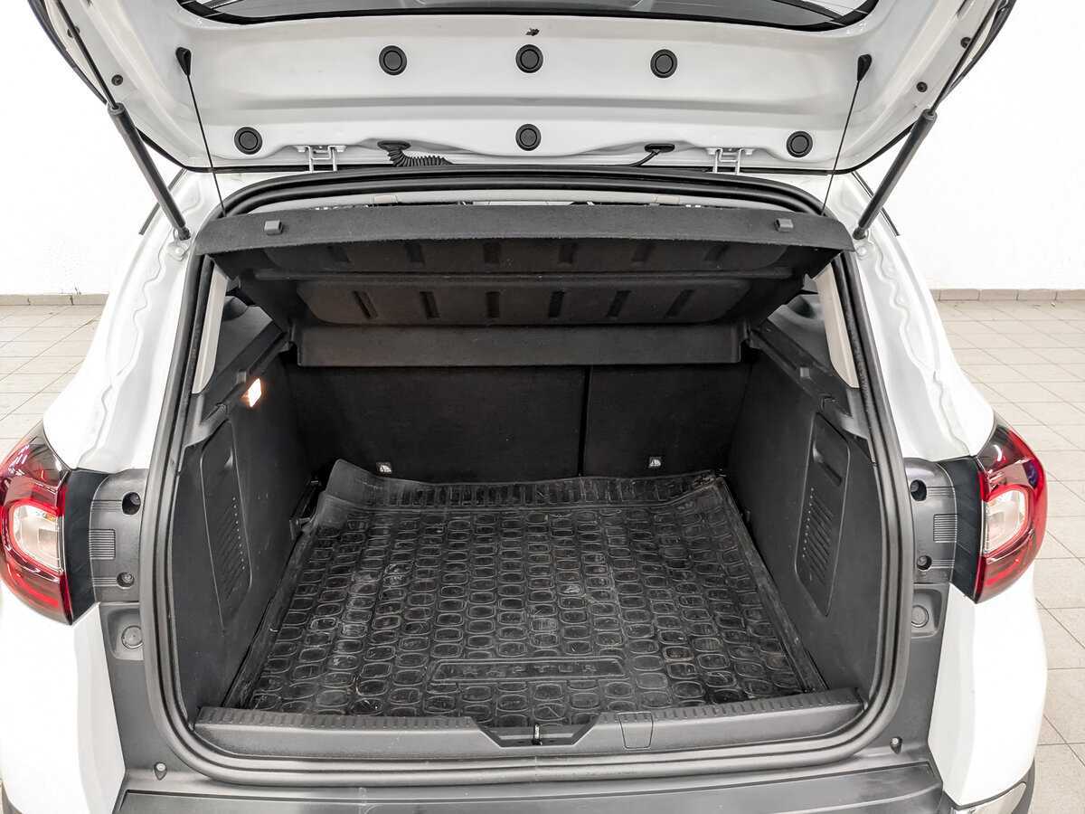 Renault Kaptur 2018 года с пробегом. Фото: #9