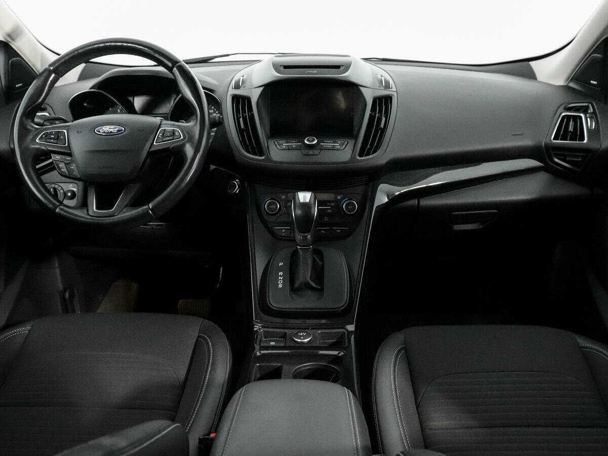 Ford Kuga 2017 года с пробегом. Фото: #8